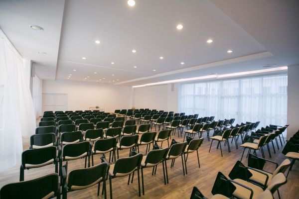 termal-sala-conf-596224116-AC0E-8B84-C86C-120A4283CA14.jpg